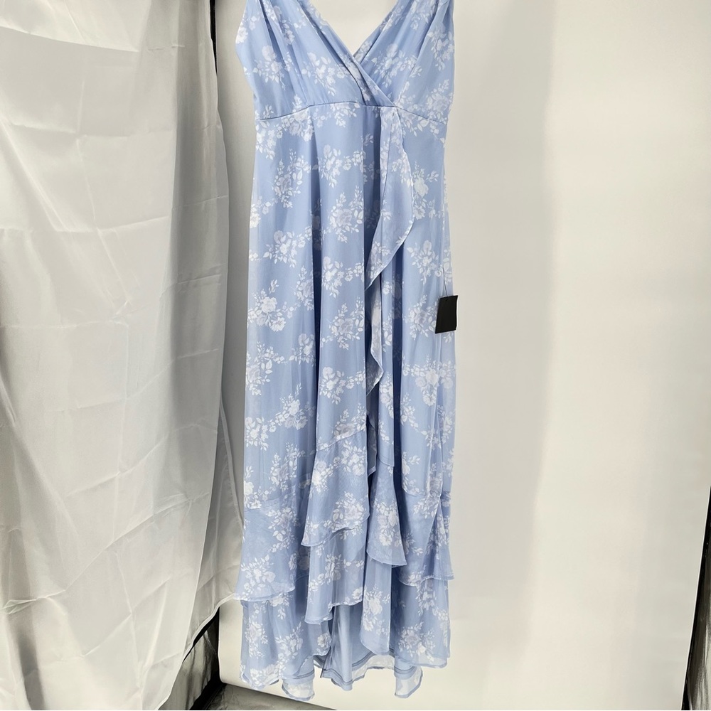 Lulus NEW In Love Forever Maxi Dress Size XL Floral Lace Up Back Ruffle Tiered - Picture 3 of 12